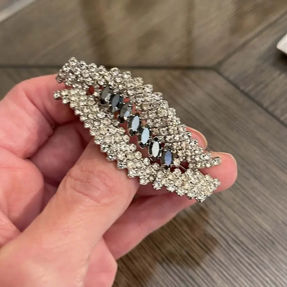 Vintage Rhinestone Clear & Gunmetal Rhinestone Brooch